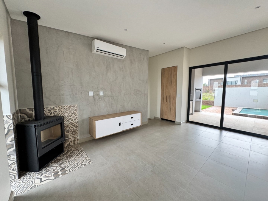 To Let 3 Bedroom Property for Rent in Helderzicht Eco Estate North West